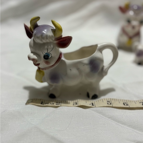 Vintage “Elsie the Cow” Ceramic Sugar Dish, Creamer, Salt and Pepper Shaker Set - Picture 3 of 14
